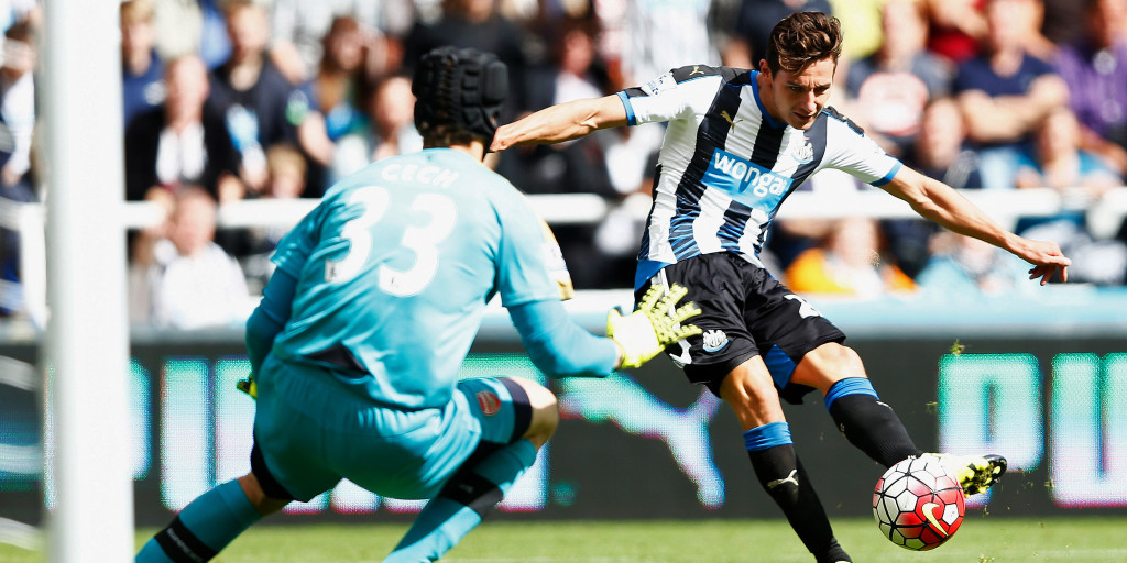 Newcastle vs Arsenal in pictures