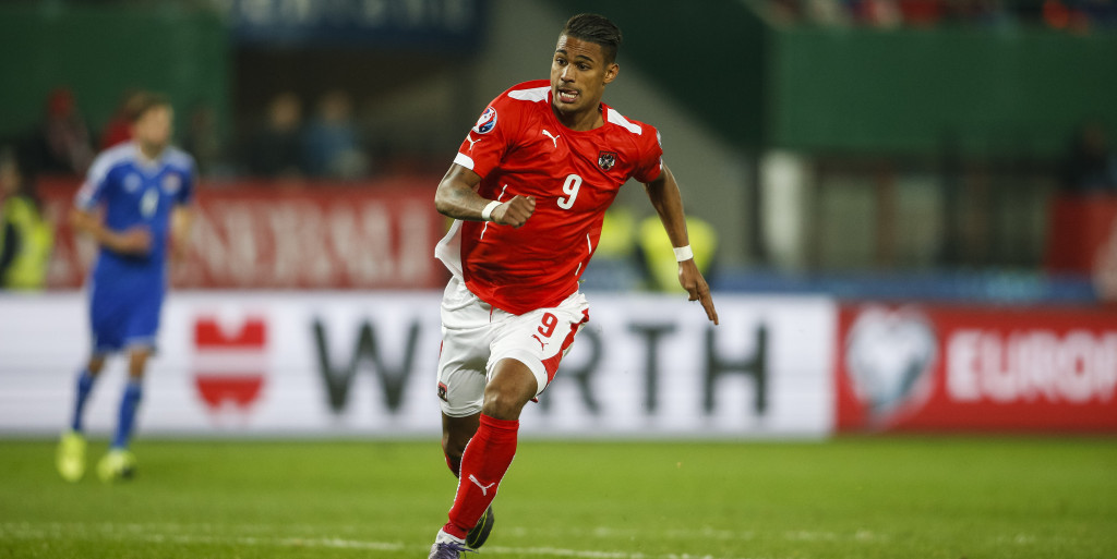 Toon Scouting Austrian Striker