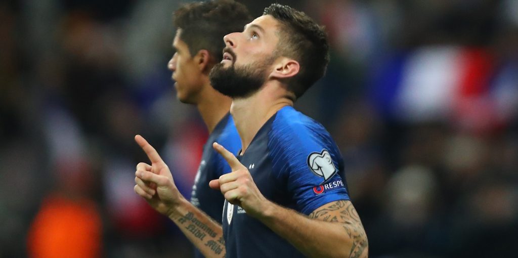 Newcastle monitoring Giroud with the player expected to leave Chelsea