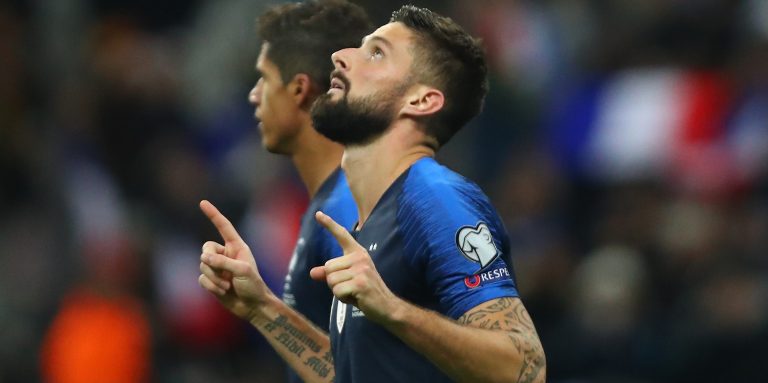 Newcastle monitoring Giroud with the player expected to leave Chelsea
