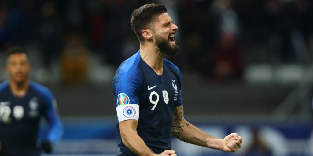 Nolan urges Newcastle to sign Giroud from Chelsea