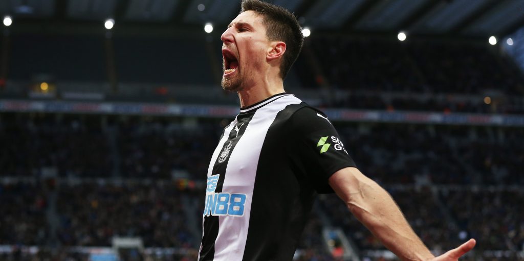 Steve Bruce indicates new contracts in line for Fernandez and Manquillo