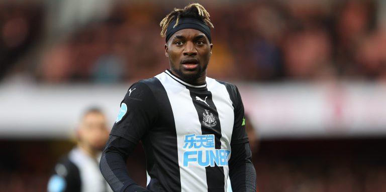Whelan recommends Newcastle play Saint-Maximin through the centre