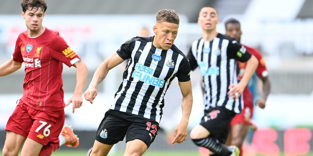 Steve Bruce delivers promising injury update on Dwight Gayle