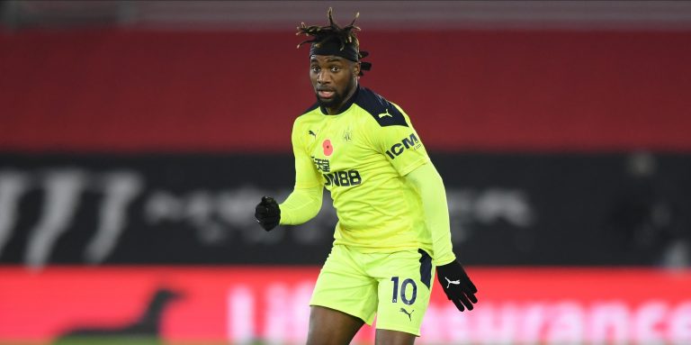 Many Newcastle fans leap to Allan Saint-Maximin’s defence after recent criticism