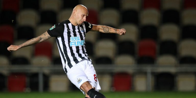 Newcastle fans debate Jonjo Shelvey after high praise from Mo Diame