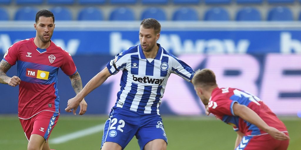 Newcastle fans react to La Liga award for Florian Lejeune