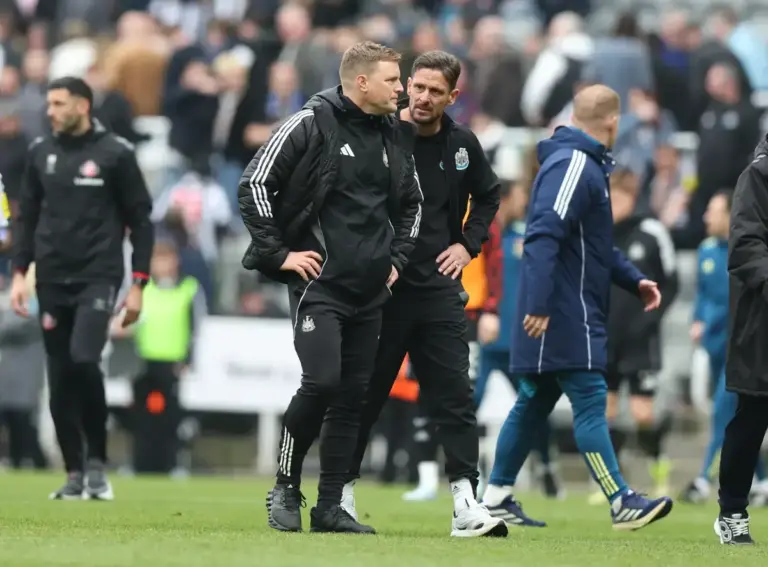 Danny Murphy takes aim at Howe for not improving Newcastle duo – ‘Manager’s job’