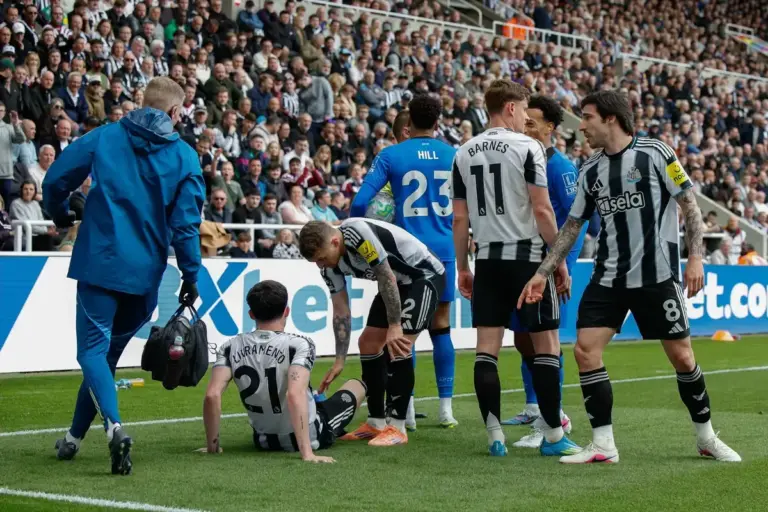 Arsenal v Newcastle United early injury news with 3 doubts and 6 outs amid double Magpies blow