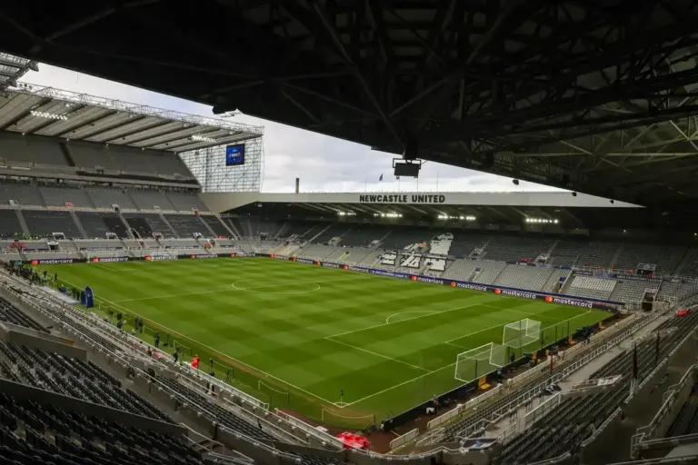 Newcastle United stalwart set to quit club alongside Kieran Trippier after 251 appearances
