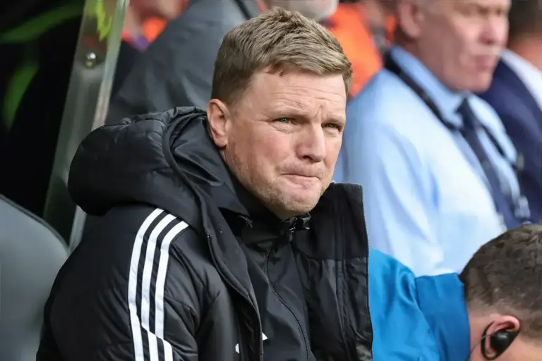 Eddie Howe drops Arsenal and Chelsea transfer target from Newcastle United XI in shock decision