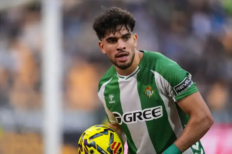 Newcastle United want ex-Barcelona star to replace Anthony Gordon