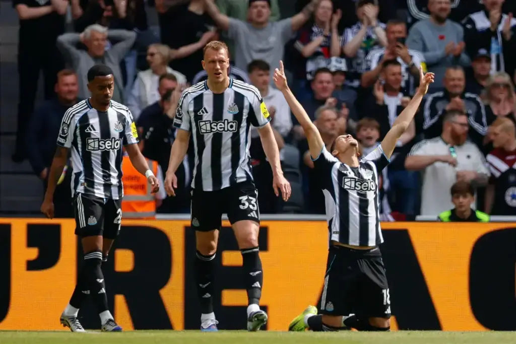 William Osula ‘fresh trim’ steals show as Newcastle United star wins Player of the Month