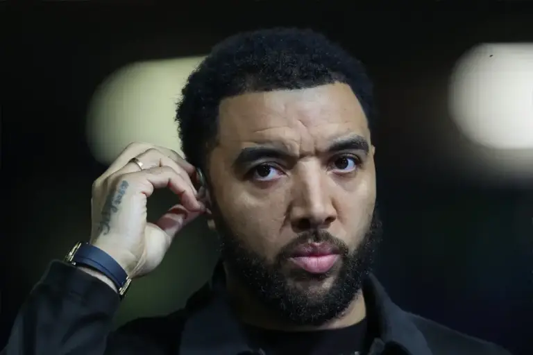 Newcastle United star ‘absolutely robbed’ by Troy Deeney in BBC Team of the Week