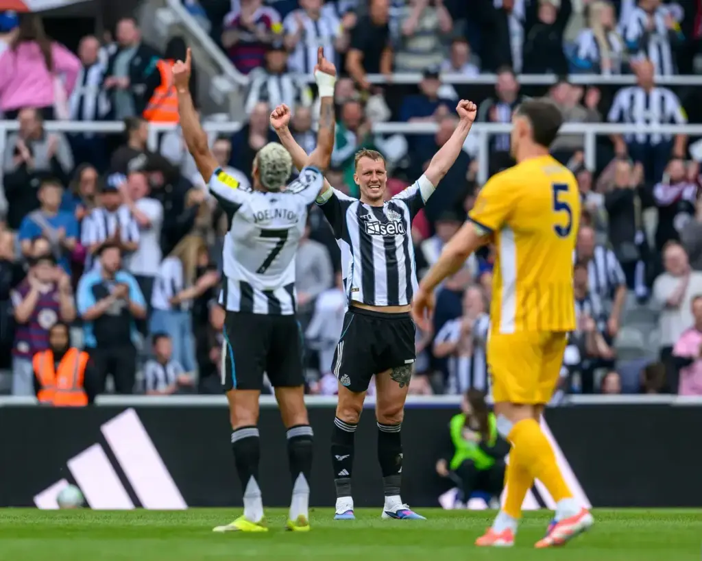 Eddie Howe disagrees with Dan Burn over ‘responsibility’ claim at Newcastle United