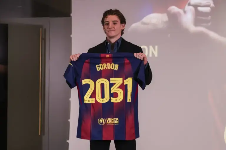 Fabrizio Romano confirms official Newcastle United bid for Anthony Gordon replacement