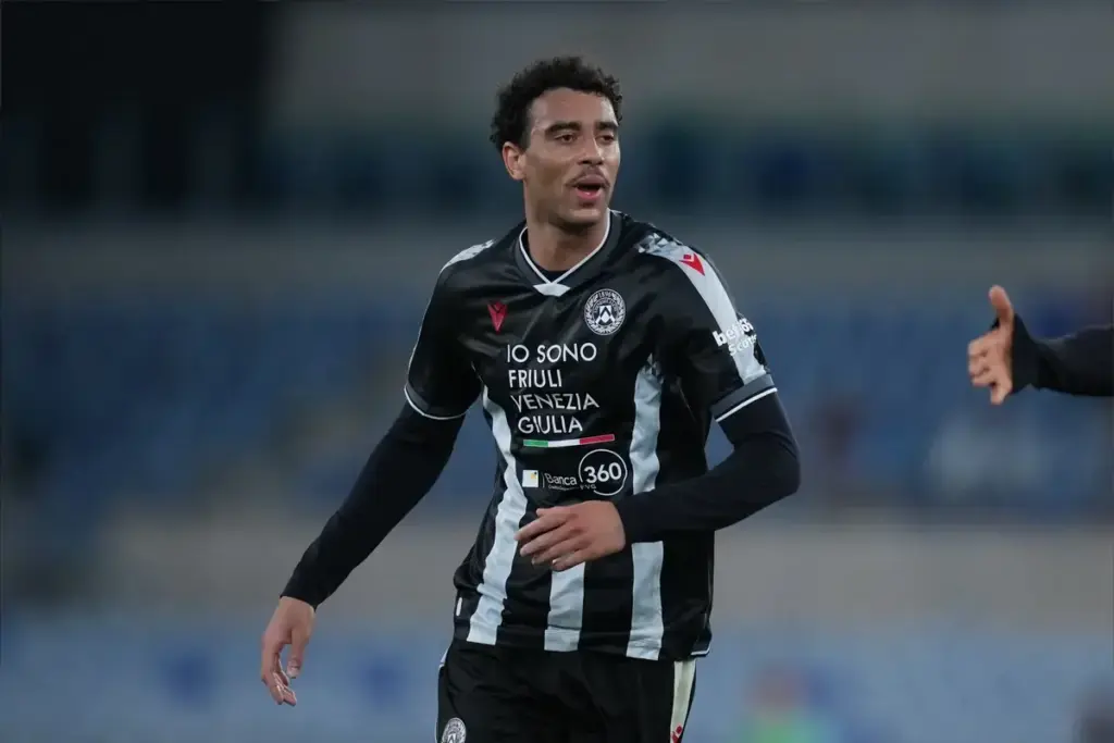 Newcastle United make offer for €40m French midfielder