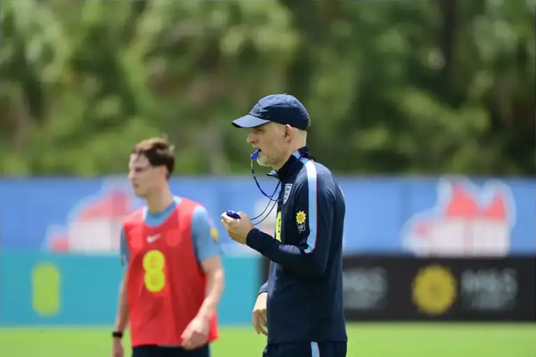 Thomas Tuchel reveals World Cup medical plan as Arsenal eye £60m Newcastle United man Tino Livramento