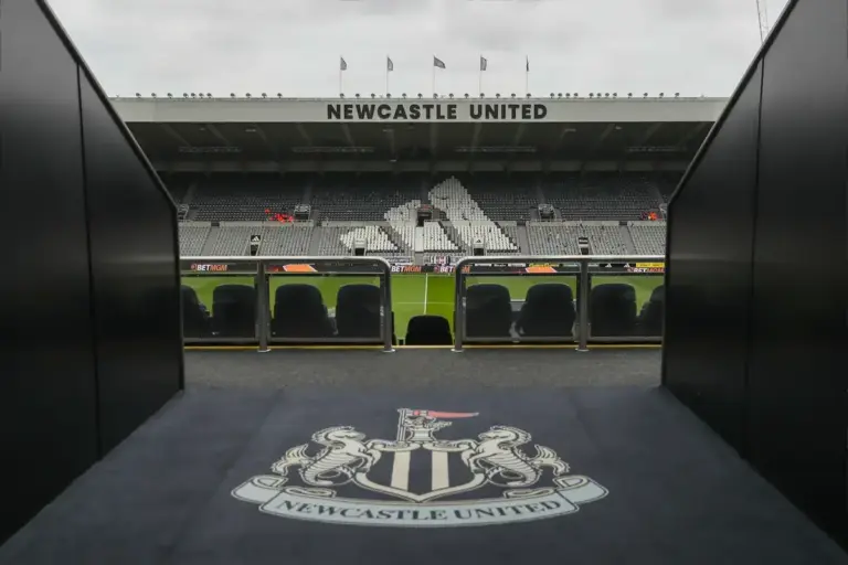 English club sign defender after Newcastle United exit