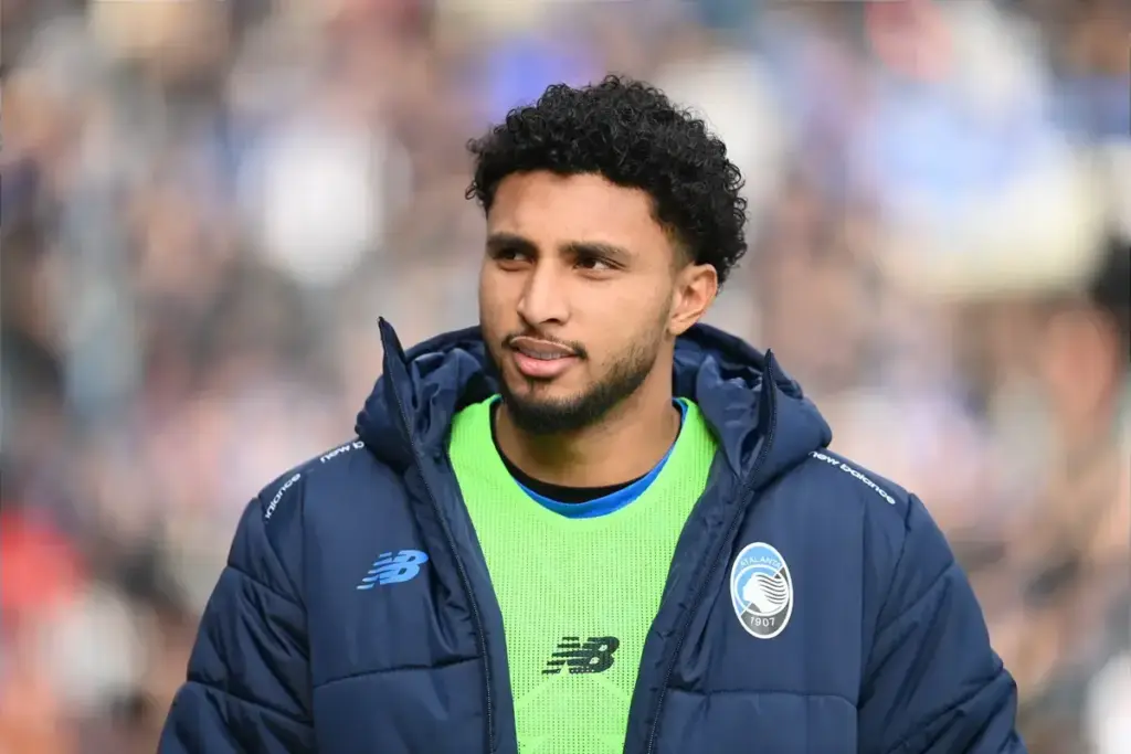 Newcastle United ready to make offer for midfielder as Man Utd transfer collapses