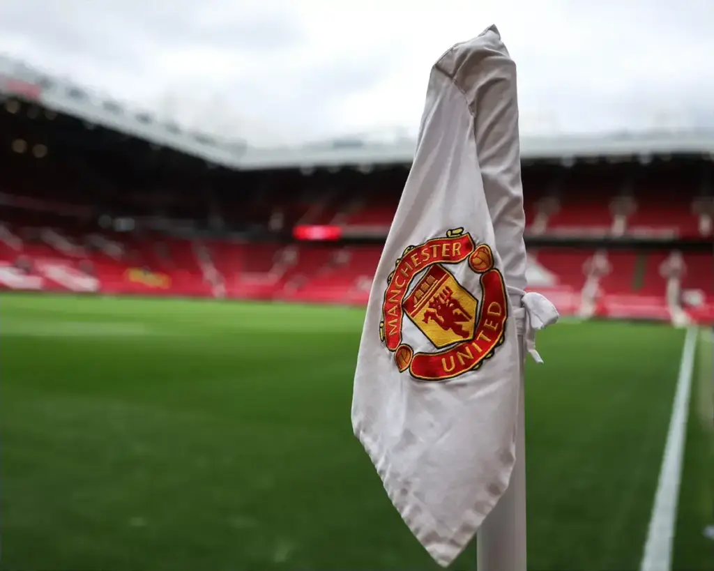 Fabrizio Romano confirms Man Utd transfer news that boosts Newcastle United