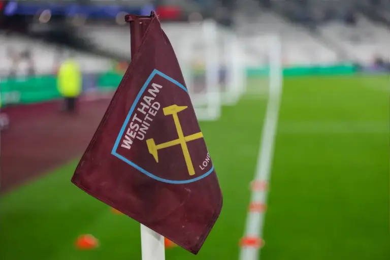 Newcastle United complete deal to sign West Ham player