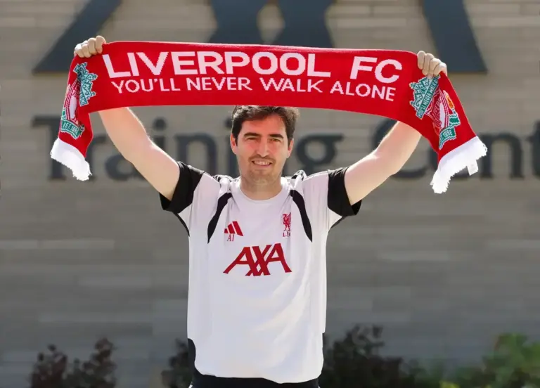 Liverpool make move for player Newcastle United want to sign