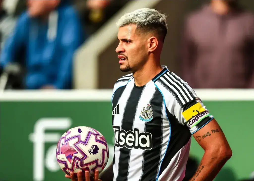 Sky Sports confirm Newcastle United are in talks to sign elite midfielder