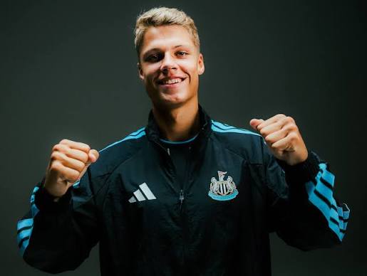 Newcastle’s Sean Steur targets another Netherlands U21 start with play-off hopes alive