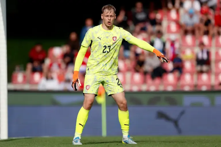 Newcastle pair could face off: Czechia vs England TV guide