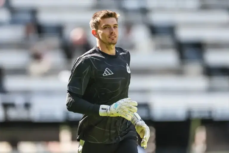 Newcastle should keep Nick Pope after fresh Jaouen injury setback