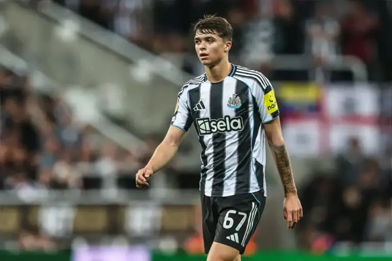Newcastle’s Lewis Miley leaves England squad after training injury